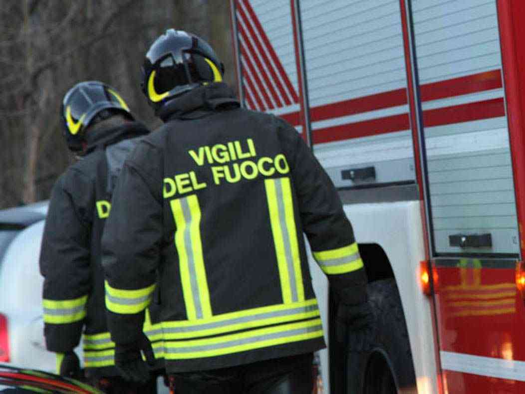 Immagine articolo: Castelvetrano, bimbo cade in una cisterna: salvato dai vigili del fuoco