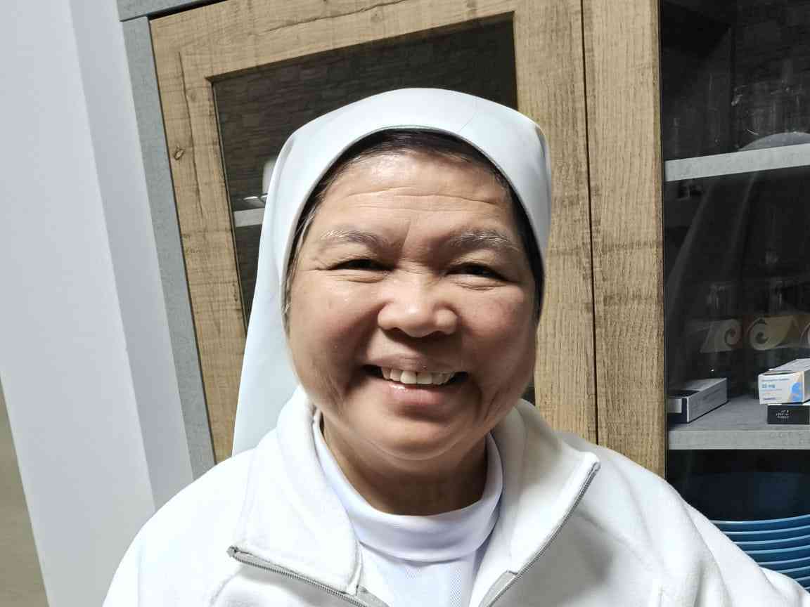 Immagine articolo: Poggioreale. Gioiosa “rimpatriata” per Suor Violeta