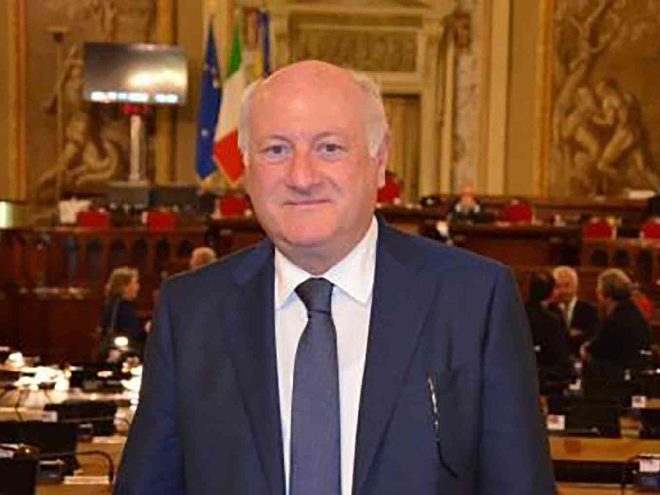 L'assessore regionale alle Autonomie Locali Andrea Messina
