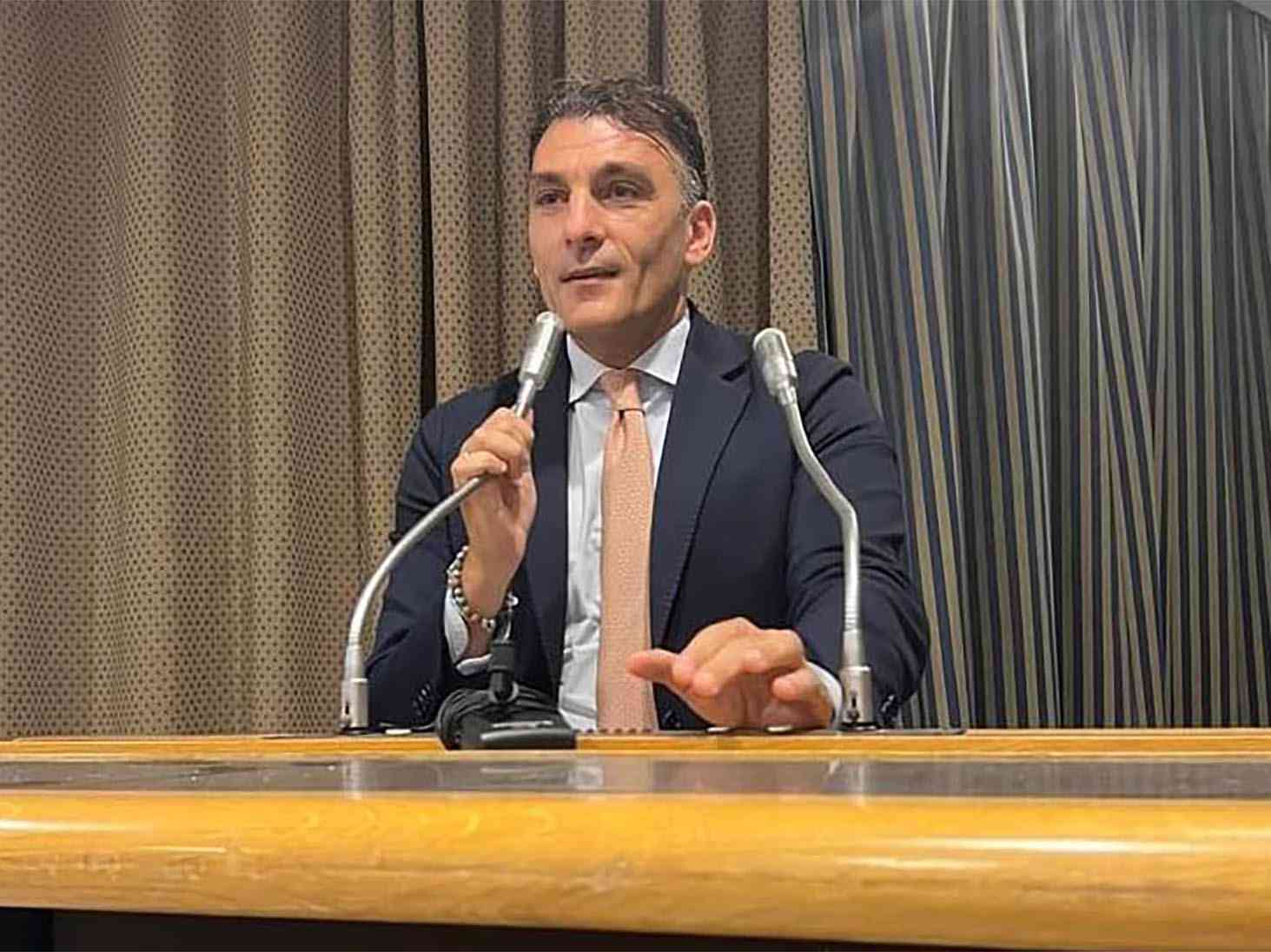 Immagine articolo: Siccità. L’Assessore Tamajo, in visita a Menfi, convoca un tavolo tecnico per affrontare l’emergenza nel Belìce