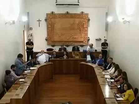 Immagine articolo: Menfi, convocato il Consiglio Comunale per lunedì 9 Settembre. Ecco di cosa si discuterà