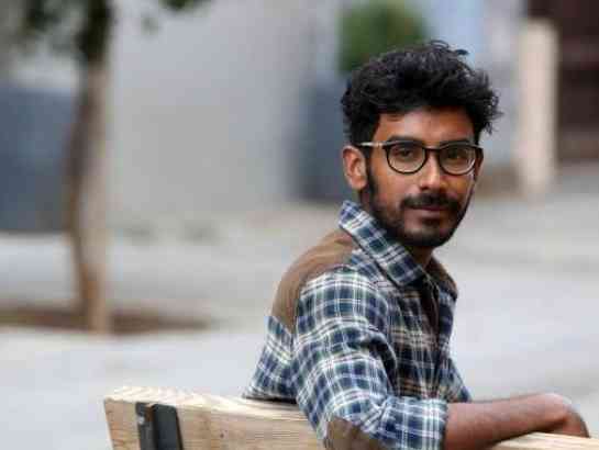 Immagine articolo: Rumon Siddique, il venditore di rose che è diventato medico a Palermo