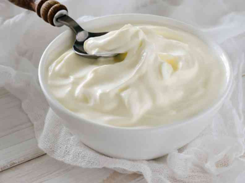 Immagine articolo: Lo yogurt greco tra benefici e proprietà per il nostro corpo