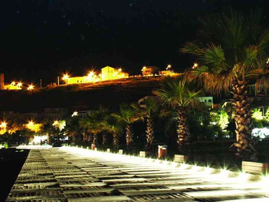 Immagine articolo: Calici di Stelle 2018. Questa sera e domani a Porto Palo e Sambuca