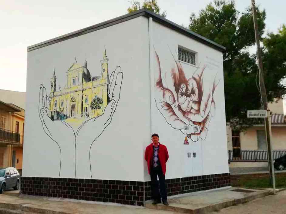 Immagine articolo: Montevago, cabine elettriche diventano opere d’arte: murales realizzati dal maestro Paolo Manno