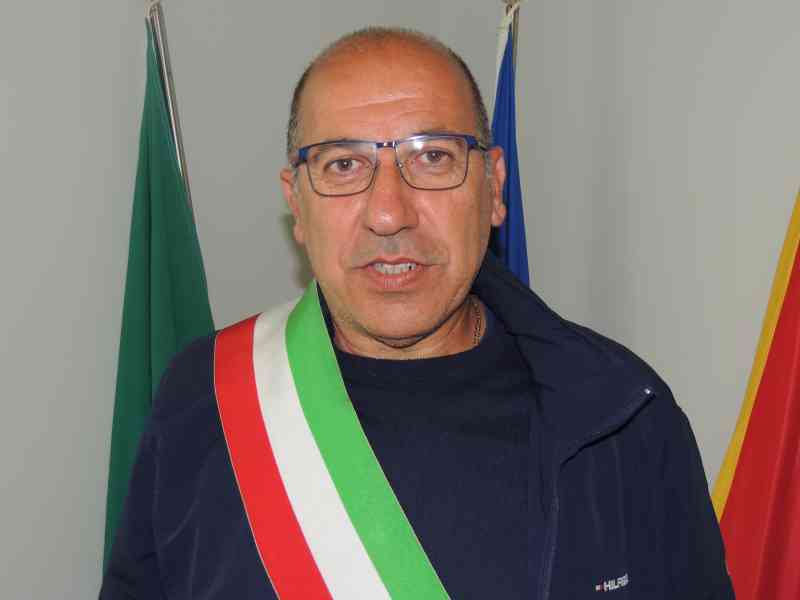 Immagine articolo: I sindaci di Salaparuta e Santa Ninfa emanano ordinanze per prevenire gli incendi