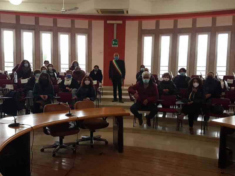 Immagine articolo: Il Comune di Salaparuta “in campo” per sostenere i propri 23 lavoratori precari ASU. Le parole del Sindaco Drago