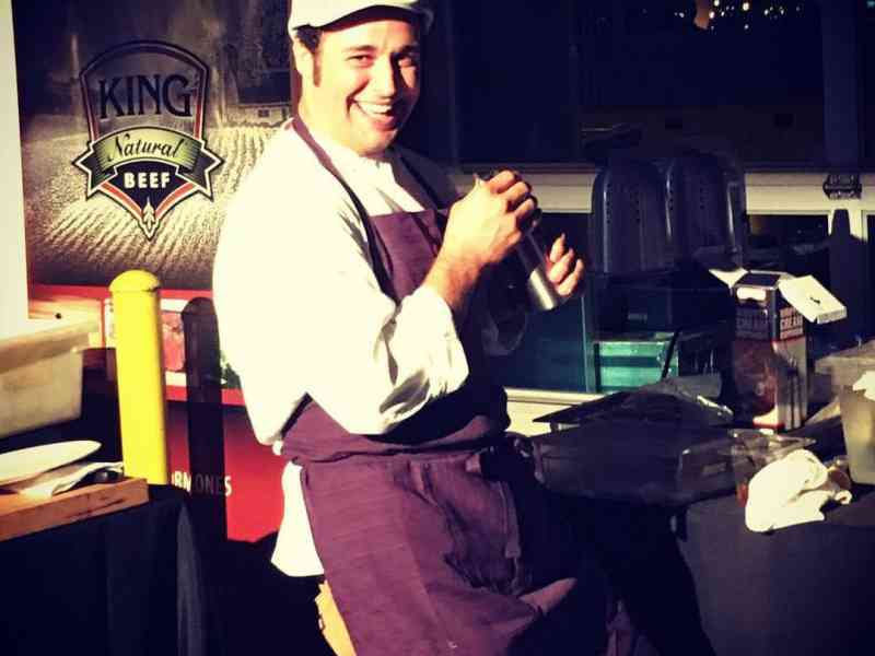 Immagine articolo: Da Menfi alla California cucinando per Barack Obama, Leonardo di Caprio e non solo. Quando la cucina è talento e tradizione. Intervista a Accursio Lota’