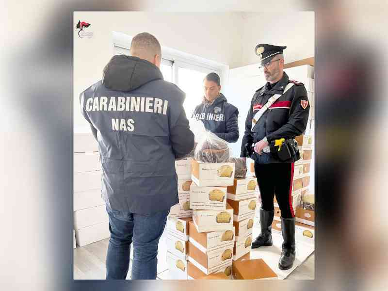 Immagine articolo: Sequestrati oltre 4000 panettoni scaduti in provincia di Agrigento