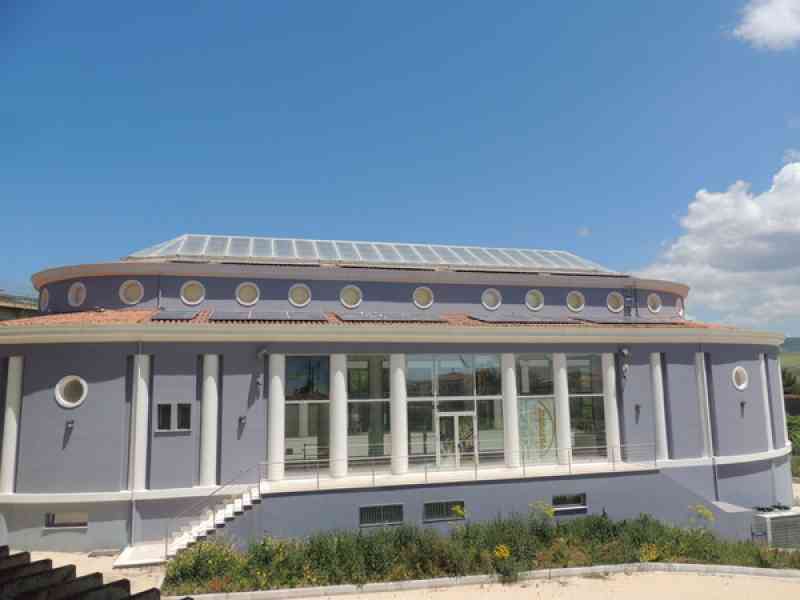 Immagine articolo: Poggioreale, una sola domanda per affidamento della piscina comunale. Comune proroga i termini del bando