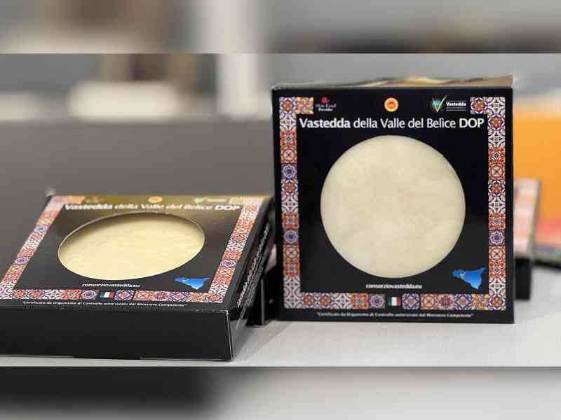 Immagine articolo: Un nuovo packaging per la “Vastedda del Belìce“. Sabato, su La7, Menfi protagonista in “A tu per tu“