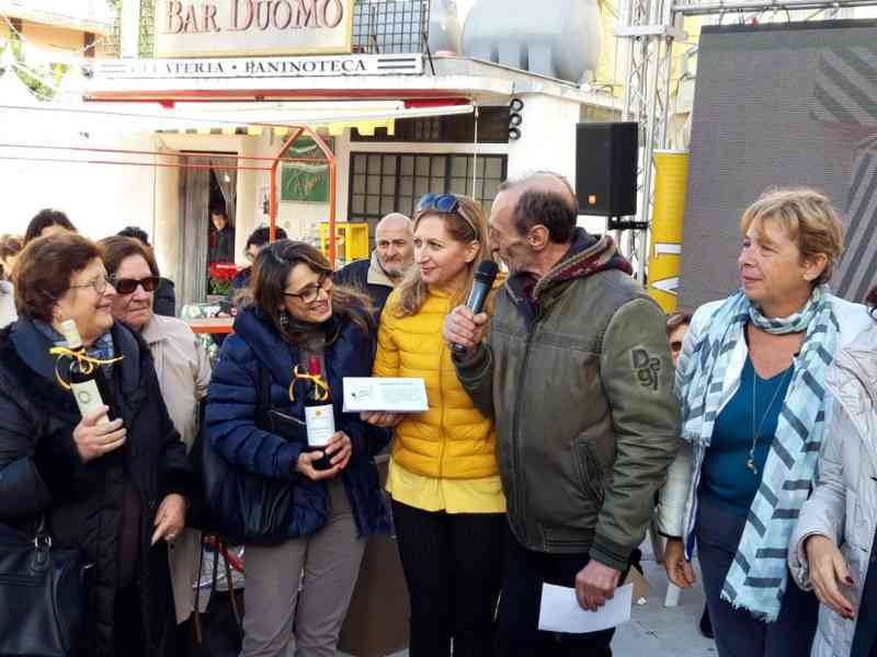 Immagine articolo: Ribera, con sfinci e lievito madre “Le Signore della cucina Menfitana” conquistano il podio della gara di cucina