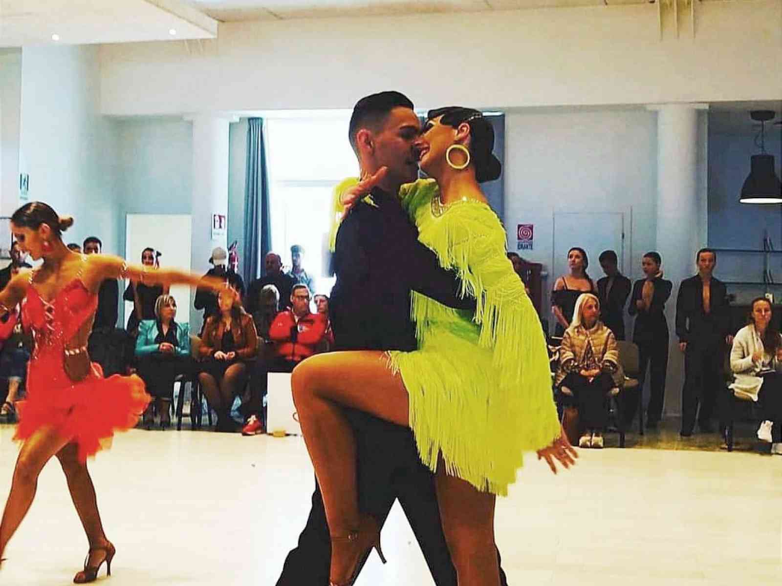 Immagine articolo: La coppia Marco Barbera e Federica D'Orazi conquistano la finale nel mondiale di 10 balli svolti il 1° maggio a Pollina