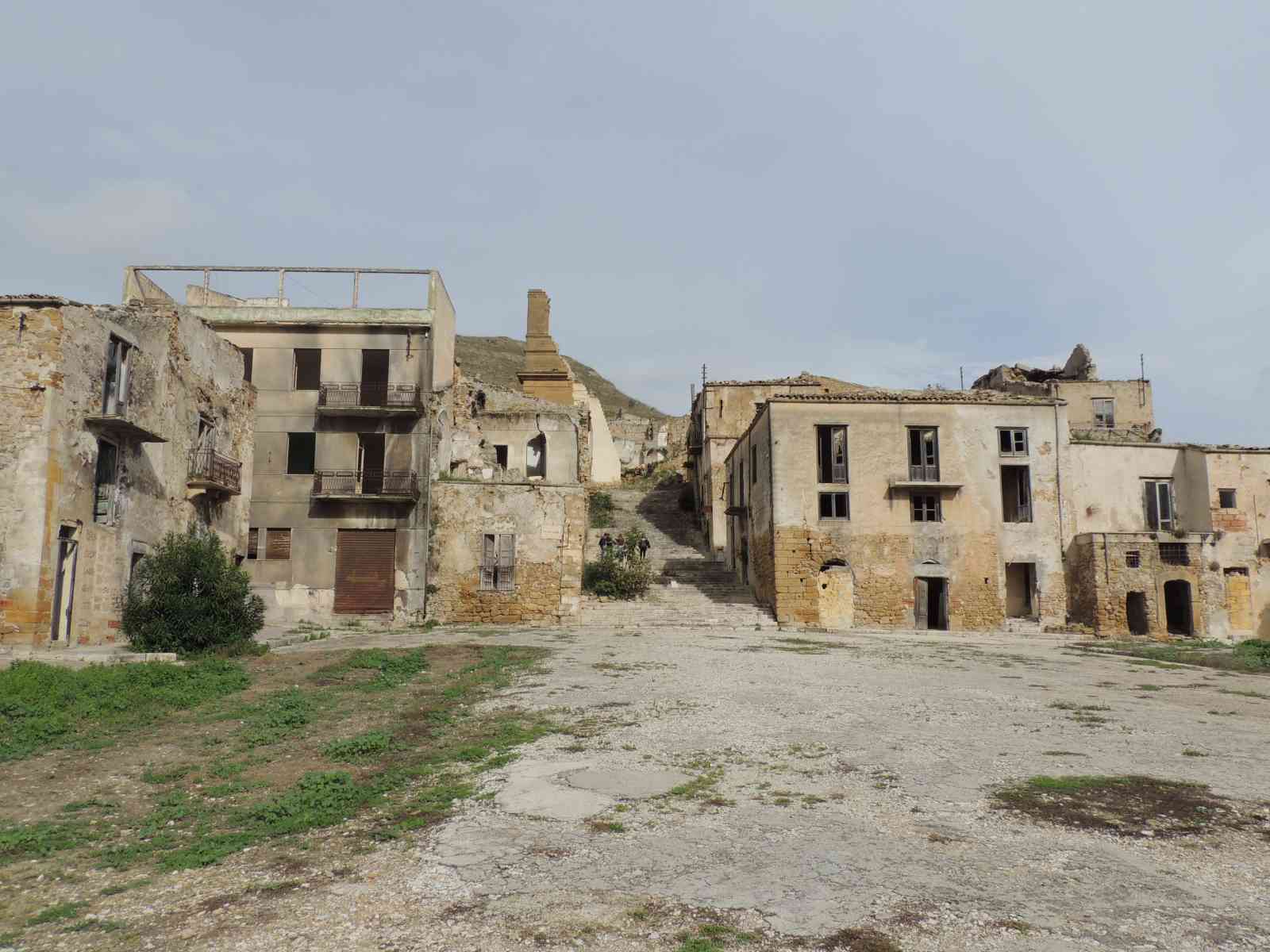 Piazza Elimo, Poggioreale Antica
