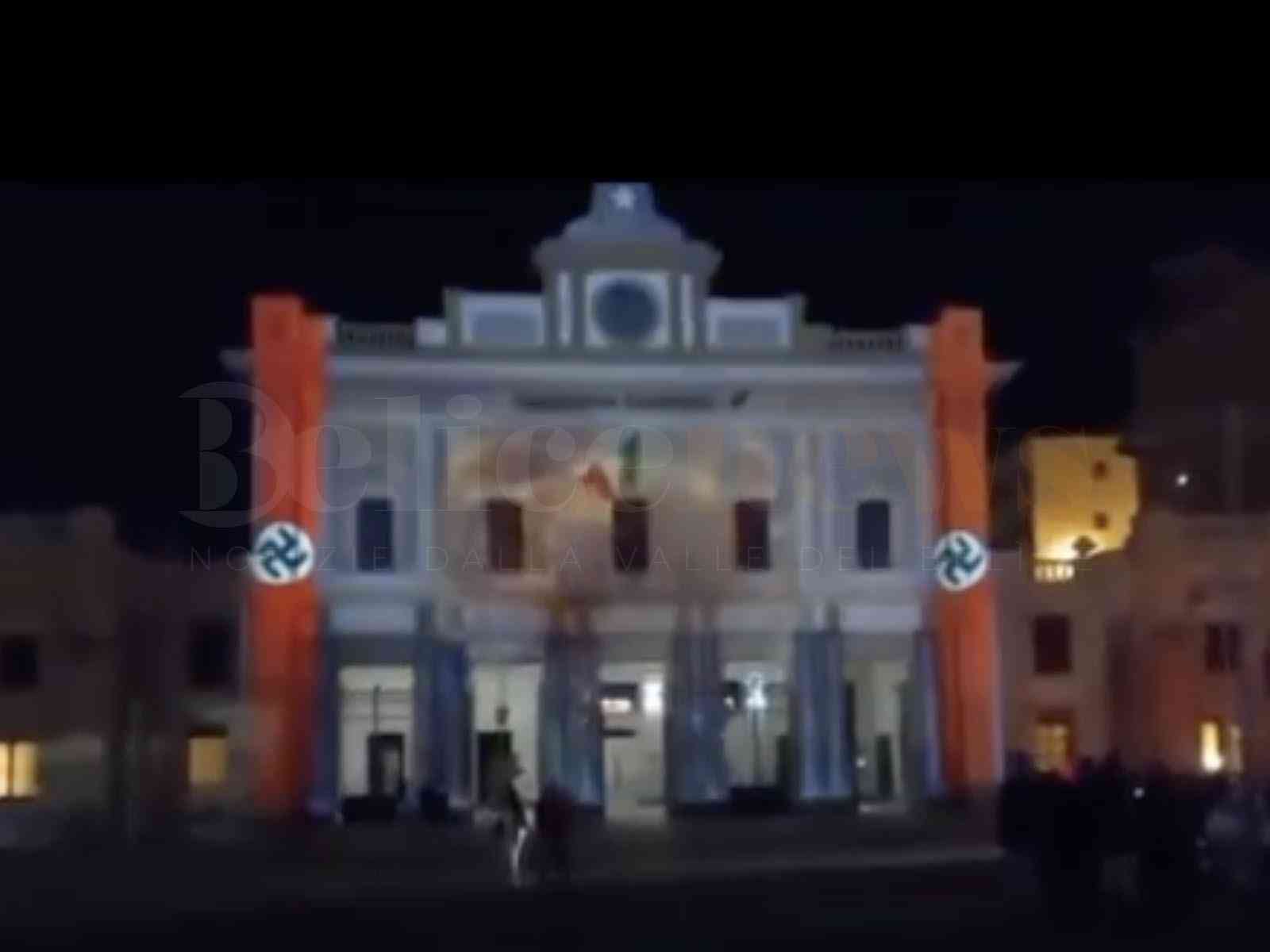 Immagine articolo: Svastiche nel videomapping proiettato su stazione di Agrigento. PD Menfi: “Inaccettabile“