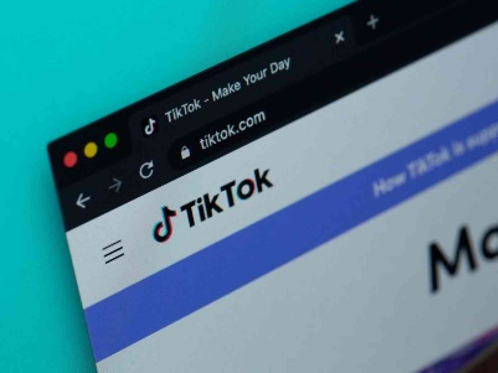 Immagine articolo: Gli utenti di TikTok usano l'IA per viaggiare nel tempo o ricreare momenti importanti della Storia