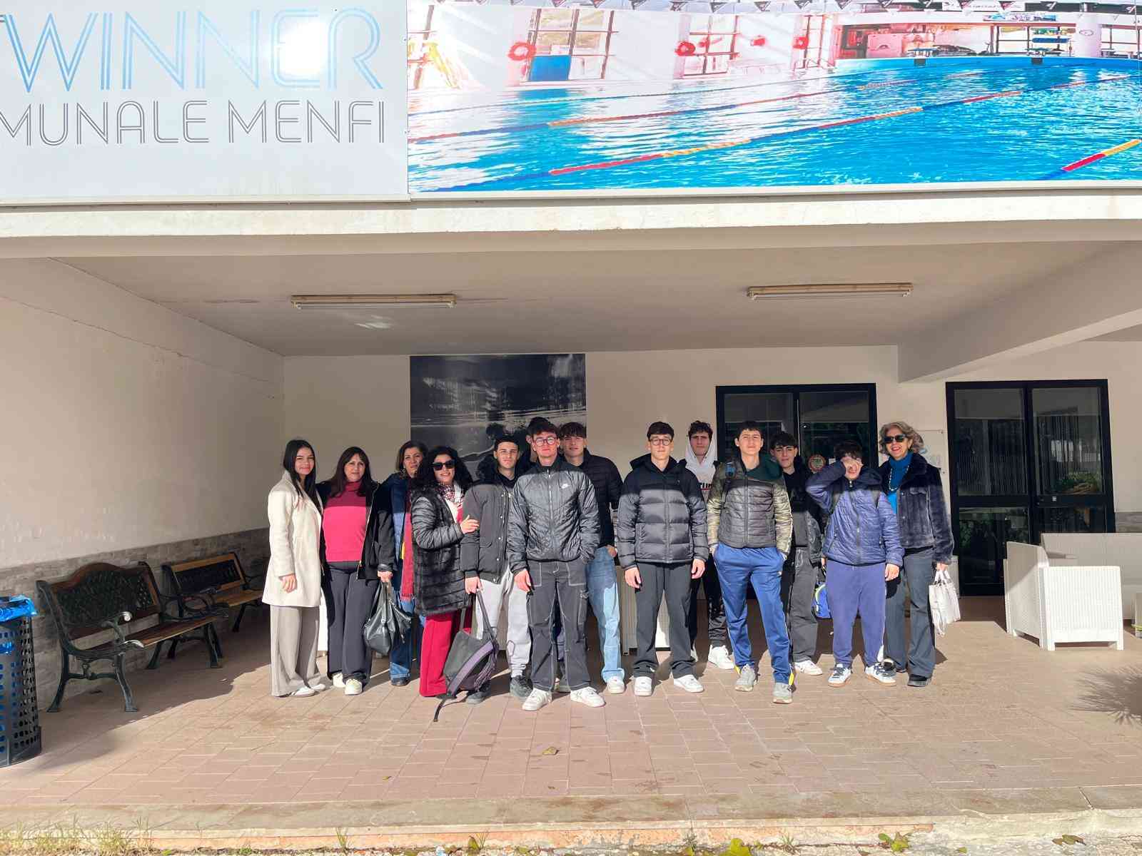 Immagine articolo: Menfi, avviato il progetto sperimentale di nuoto per il Liceo Archimede